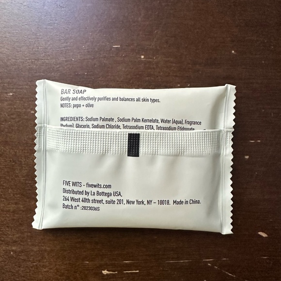 Five Wits Travel Set - Picture 3 of 8